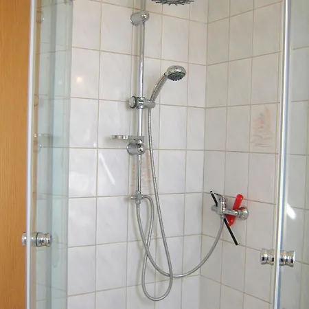 Haus Am - Whg 2 - Strandnah & Ruhig Gelegen Im Ostseebad Daire *